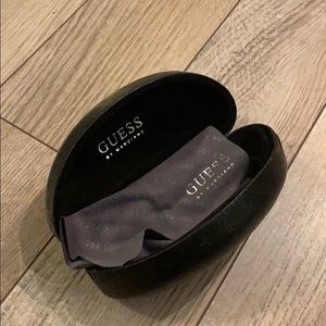 NWOT GUESS by Marciano Black sunglass hard case